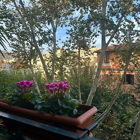 Tiberia Apartment Рим Экстерьер фото