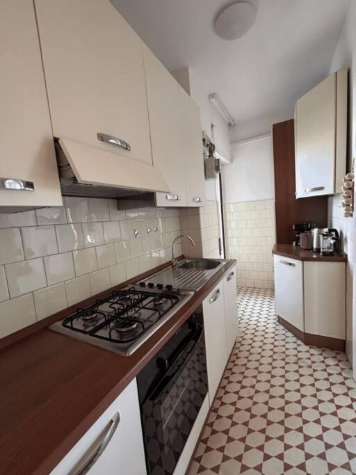 Tiberia Apartment Рим Экстерьер фото