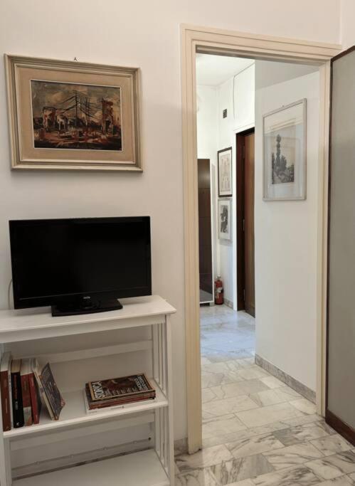 Tiberia Apartment Рим Экстерьер фото